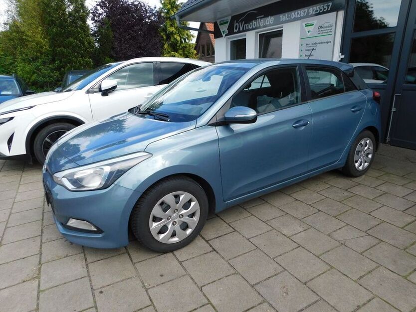 i20