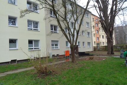 Gut geschnittene 2-Zimmer-Wohnung mit Balkon in guter Stadtlage