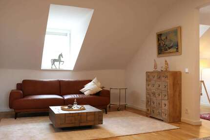 Zimmer Saarbrücken Alt-Saarbrücken - 1 Zimmer, 1.580&euro; | Angebot:25529099