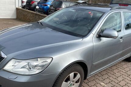 Skoda Octavia 190.000 km 5.700 &euro; Lübeck 23560