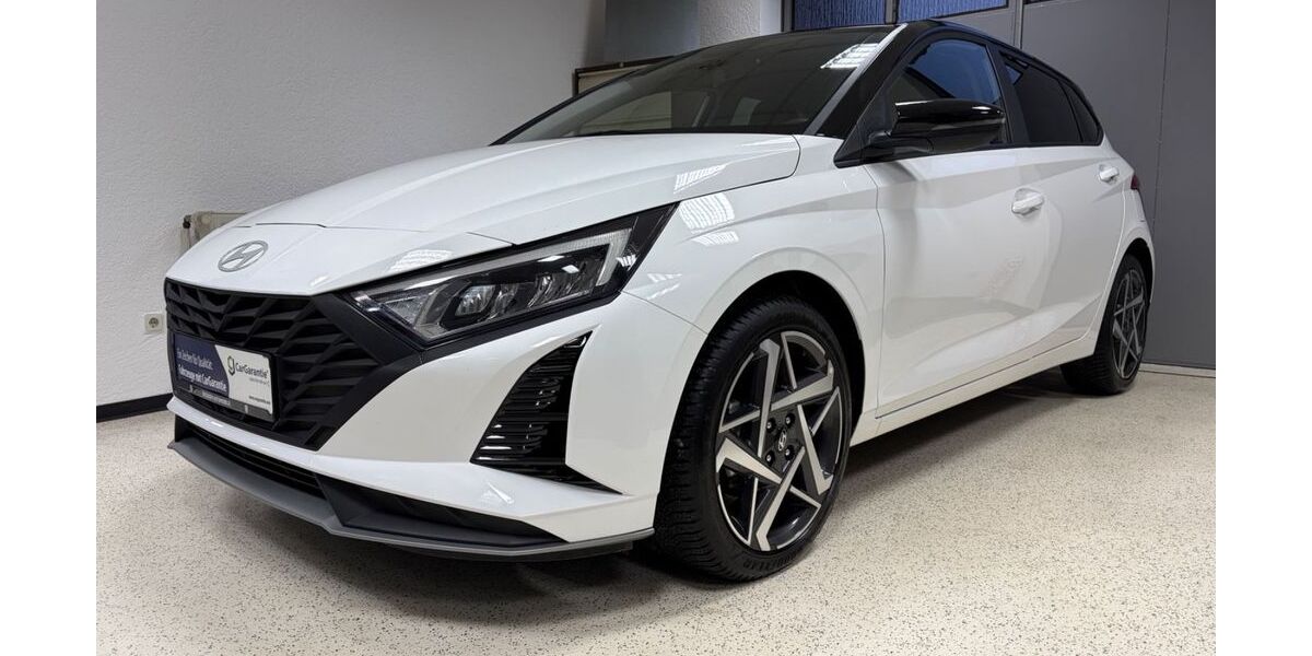 Hyundai i20 22.960 km 15.550 &euro; Beeskow 15848