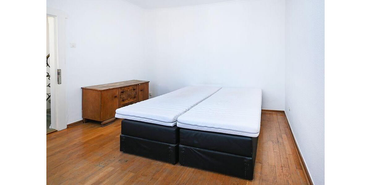 Einfamilienhaus Barsinghausen - 7 Zimmer, 170 m&sup2;, 980&euro; | Angebot:26283724