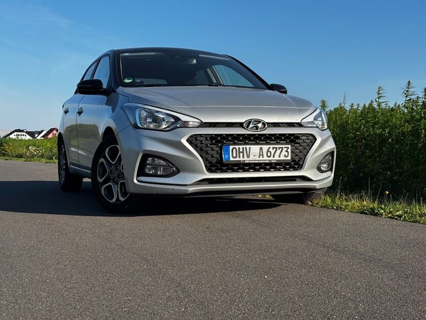 Hyundai i20 89.758 km 12.400 € Oberkrämer 16727