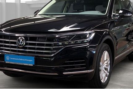 VW Touareg 121.671 km 39.850 &euro; Oldenburg / Holst. 23758