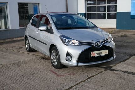 Toyota Yaris 31.000 km 12.990 &euro; Döbeln 04720
