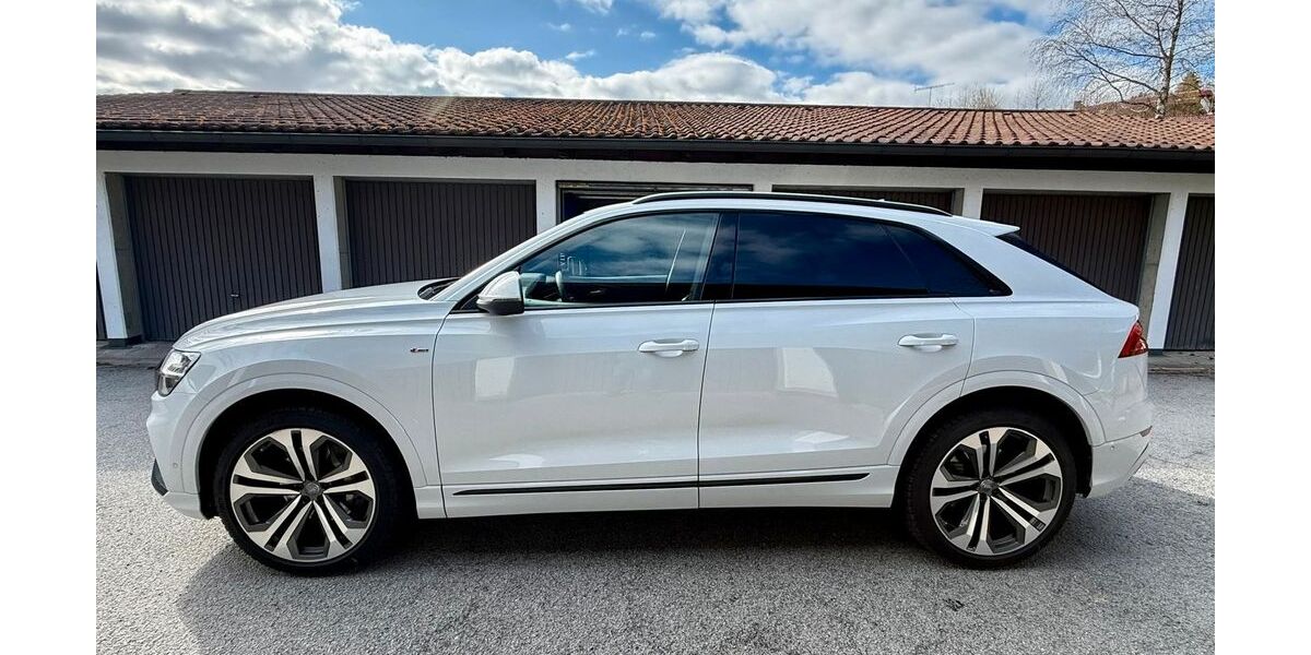 Audi Q8 184.192 km 48.790 &euro; Bad Griesbach 94086