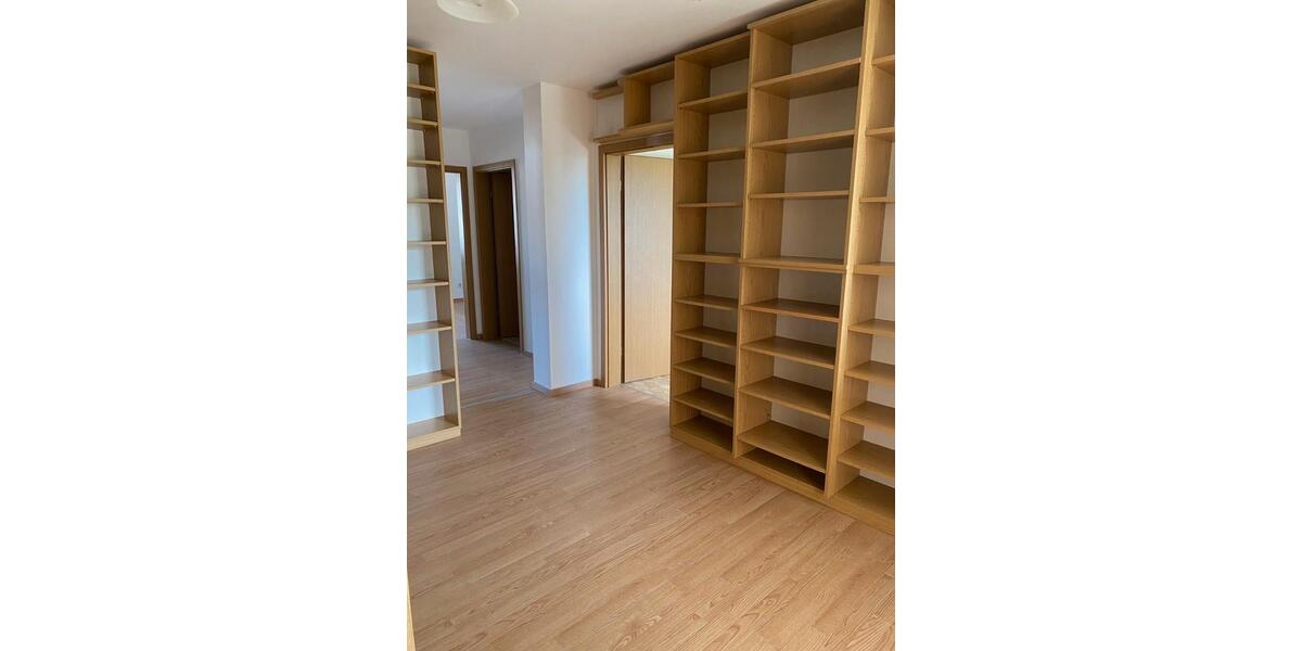 Etagenwohnung Bayreuth Meyernberg - 3 Zimmer, 81 m&sup2;, 235.000&euro; | Angebot:27297048