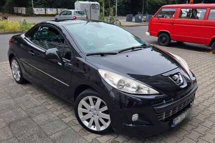 Peugeot 207 133.847 km 3.900 &euro; Düsseldorf 40477