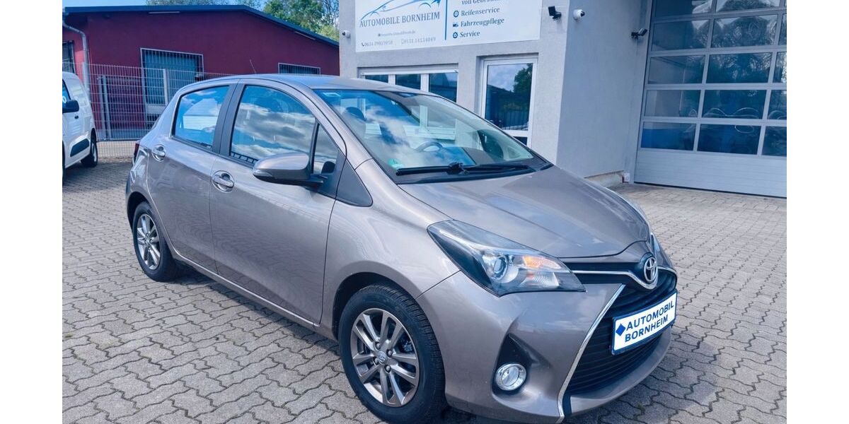 Toyota Yaris 126.000 km 7.300 &euro; Bornheim 76879
