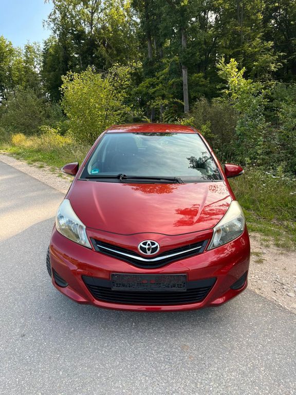 Yaris