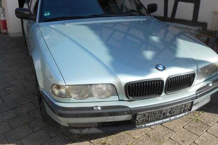 BMW 740 333.333 km 7.740 &euro; Wöllstadt 61206