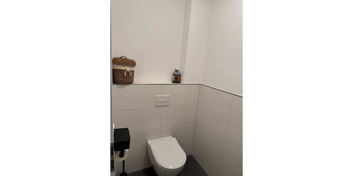 helle drei-Zimmer-Wohnung mit Balkon, Keller und Tiefgaragenstellplatz 3 zimmer