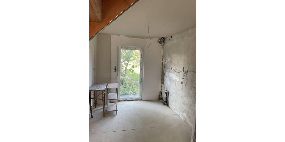 Reihenmittelhaus Reutlingen Storlach - 4 Zimmer, 72 m&sup2;, 300.000&euro; | Angebot:24673318