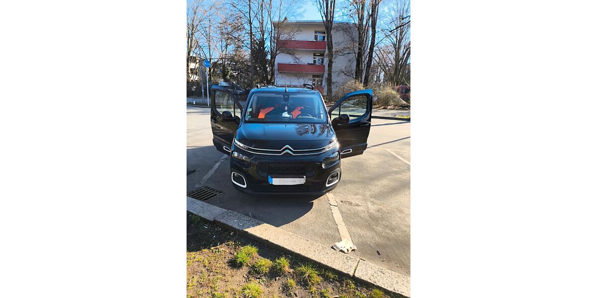 Citroen Berlingo 138.700 km 11.900 &euro; Berlin 13469