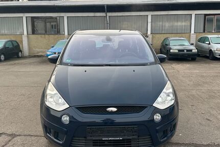 Ford S-Max 164.856 km 5.000 € Dresden 01159