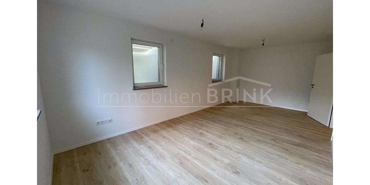 Etagenwohnung Markt Erlbach - 2 Zimmer, 86 m&sup2;, 750&euro; | Angebot:26252408