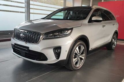 Kia Sorento 49.000 km 30.890 € Osnabrück 49082