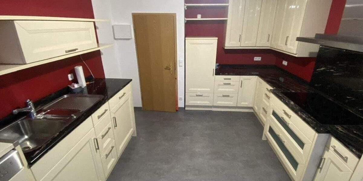 Etagenwohnung Gotha - 4 Zimmer, 106 m&sup2;, 120.000&euro; | Angebot:25386913