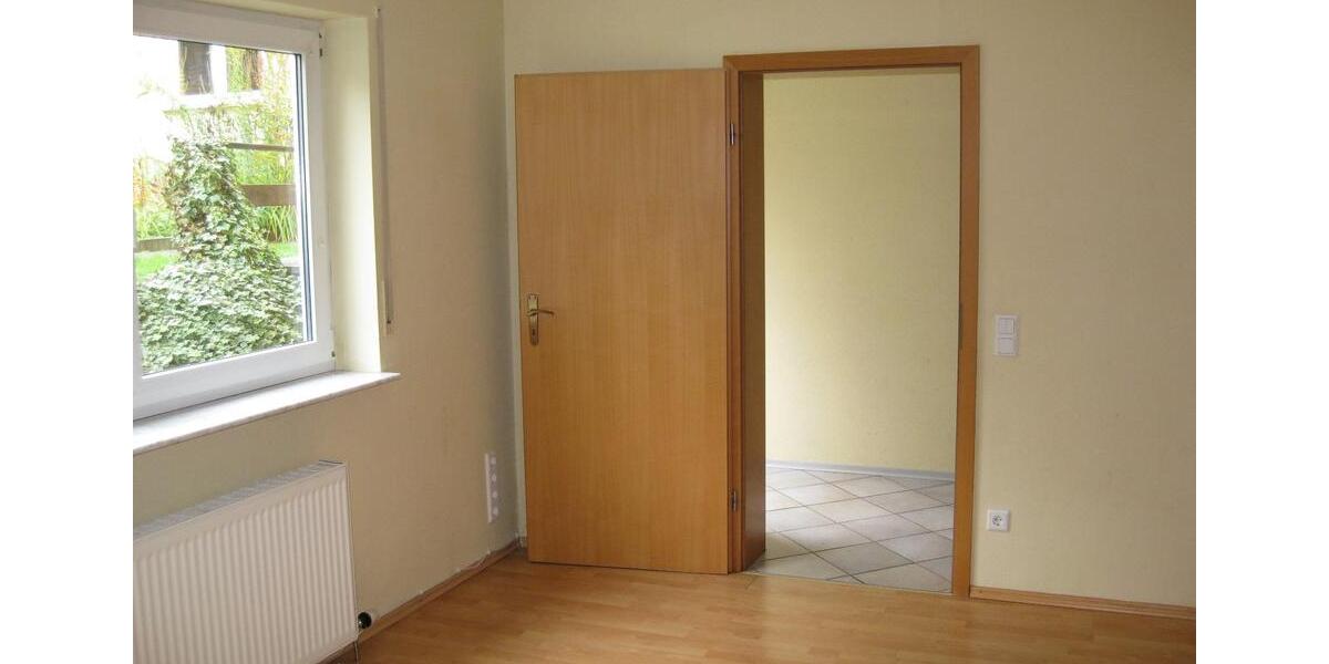 Etagenwohnung Mülheim-Kärlich Kärlich - 2 Zimmer, 75 m&sup2;, 600&euro; | Angebot:25339428