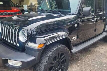 Jeep Gladiator 75.578 km 48.990 € Gröbenzell 82194