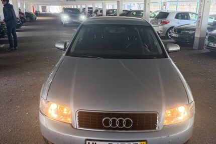 Audi A4 184.000 km 2.600 &euro; Hamburg 22359