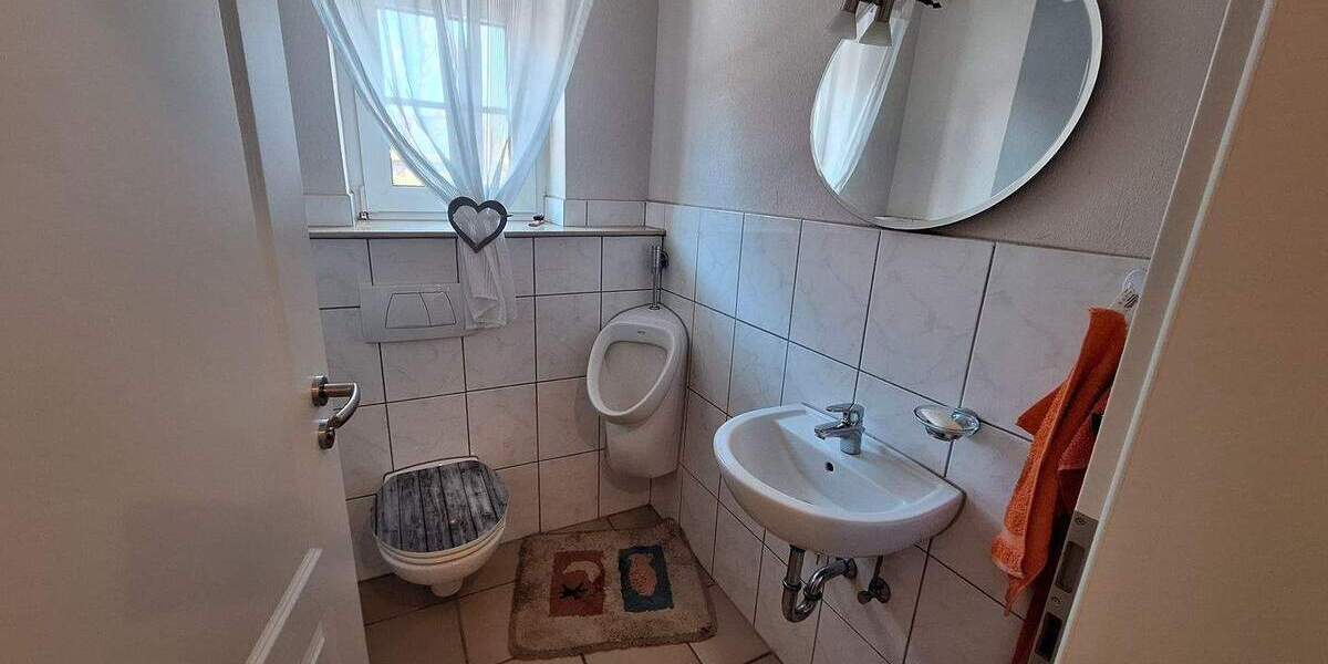 Mehrfamilienhaus, Wohnhaus Wakendorf I - 4 Zimmer, 130 m&sup2;, 1.100&euro; | Angebot:25288920