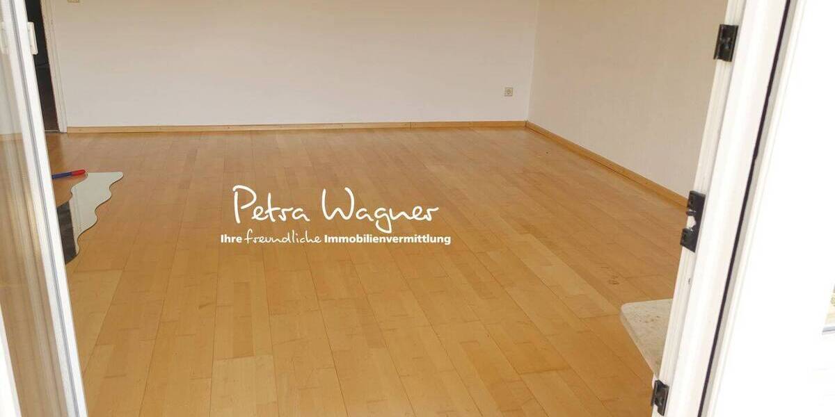 Etagenwohnung Freiburg im Breisgau Stühlinger - 3 Zimmer, 103 m&sup2;, 498.000&euro; | Angebot:26433507