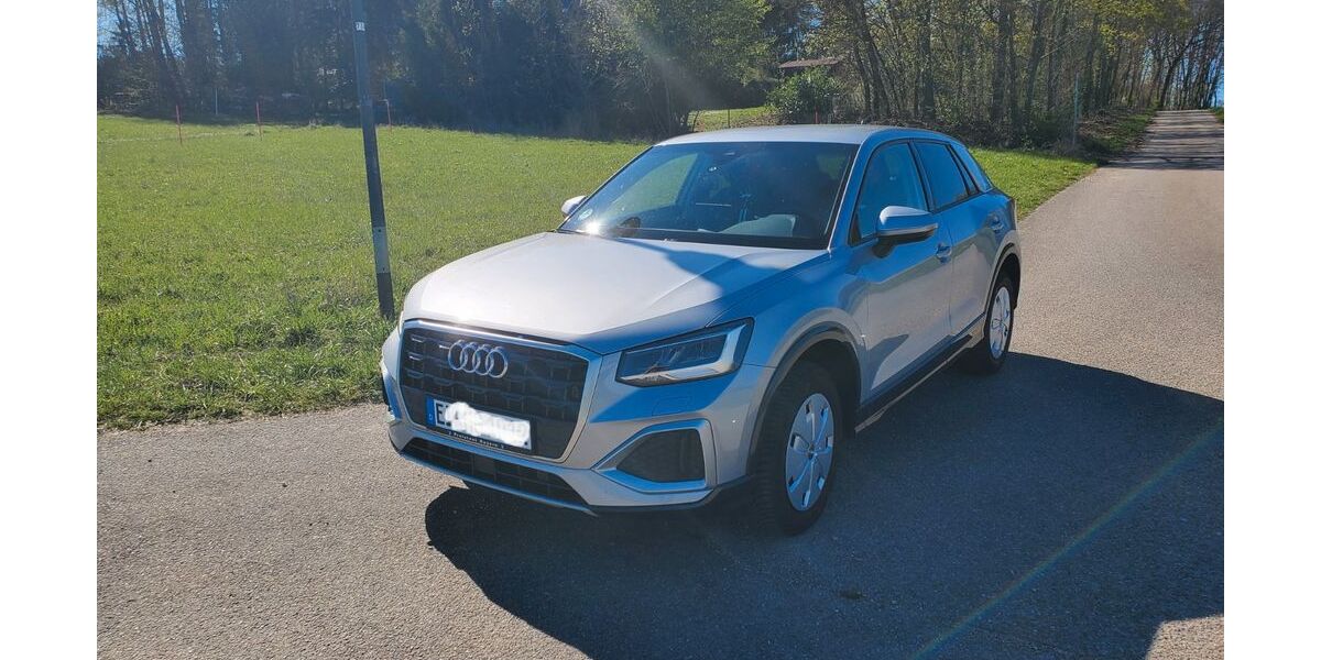 Audi Q2 14.080 km 26.490 &euro; Wettstetten 85139