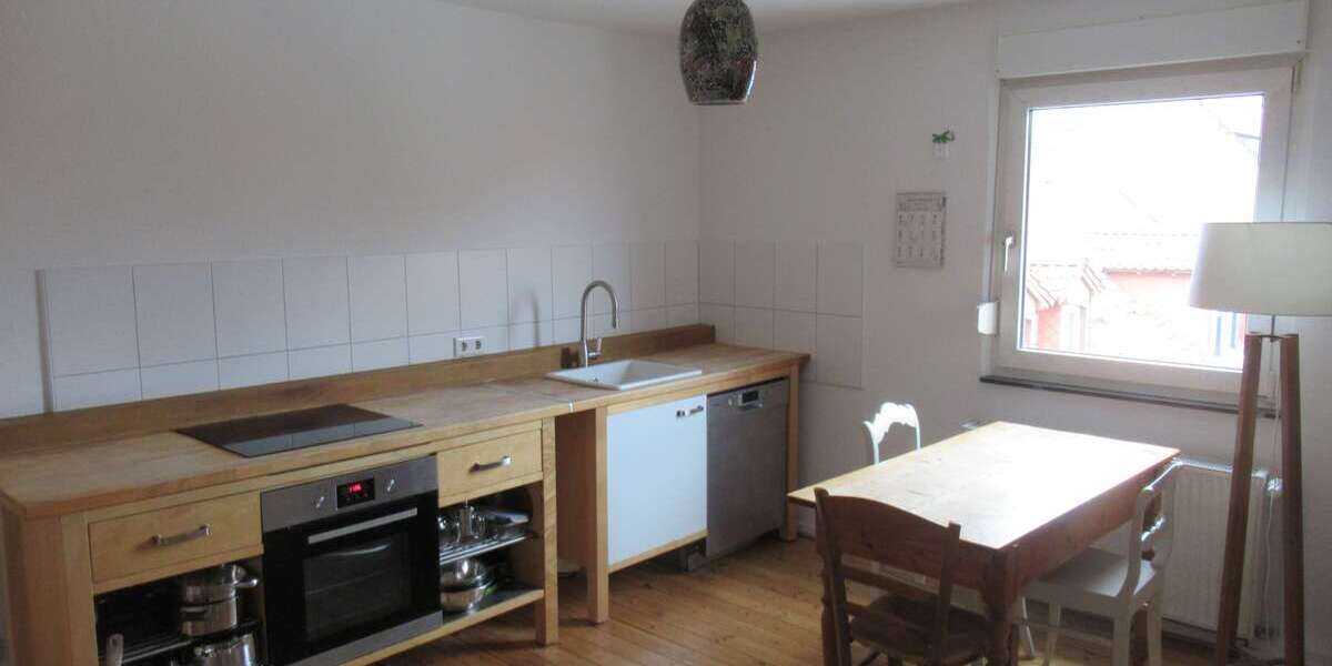 Etagenwohnung Mannheim Neckarstadt-Ost - 3 Zimmer, 90 m&sup2;, 1.200&euro; | Angebot:27118477