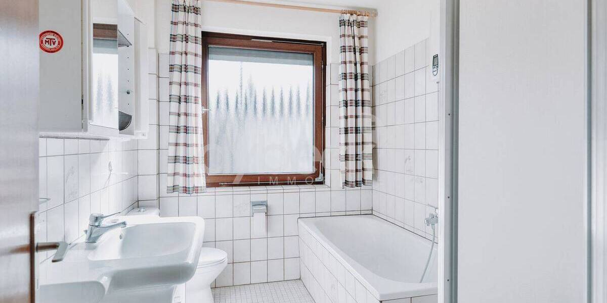 Mehrfamilienhaus, Wohnhaus Embsen - 8 Zimmer, 175 m&sup2;, 350.000&euro; | Angebot:26686549