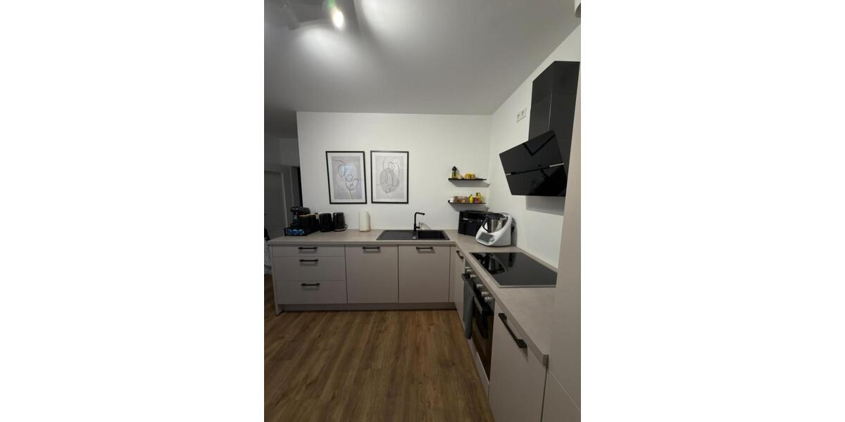 Erdgeschoßwohnung Warburg - 2 Zimmer, 90 m&sup2;, 995&euro; | Angebot:26339119