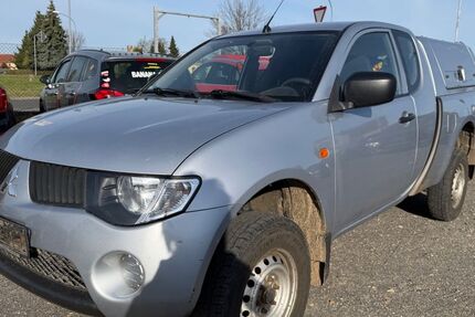 Mitsubishi L200 196.162 km 7.490 &euro; Elsterwerda 04910