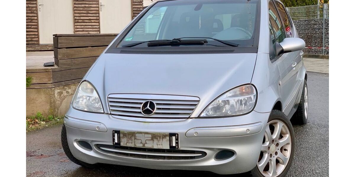 Mercedes-Benz A 190 122.273 km 1.750 &euro; Gelsenkirchen 45884