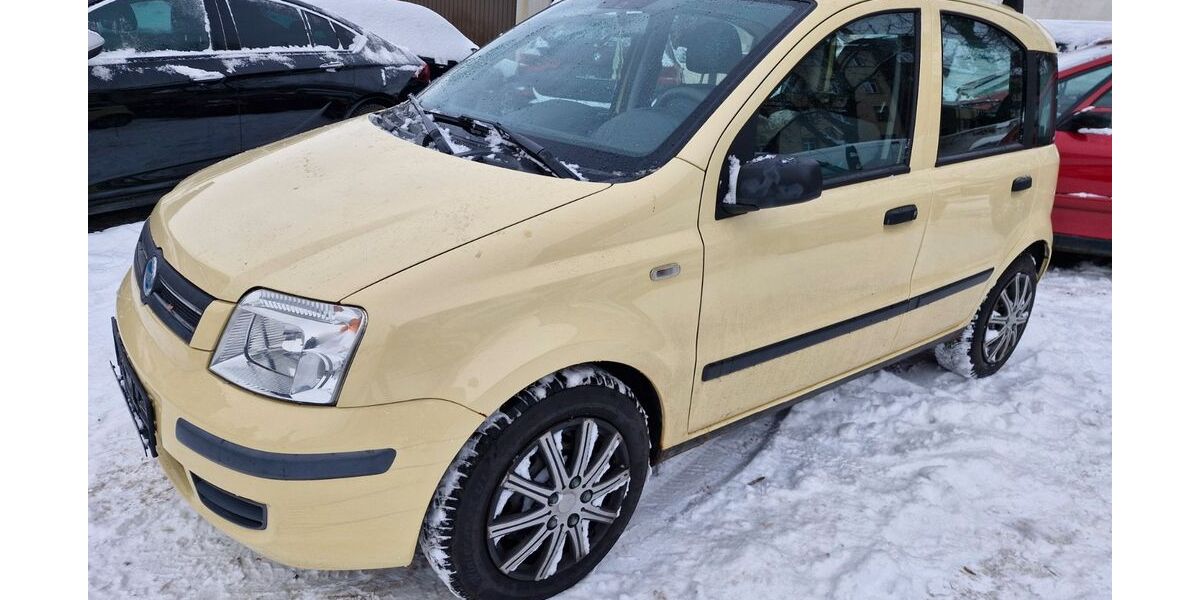 Fiat Panda 71.476 km 1.599 &euro; Dresden 01239