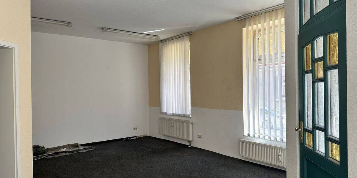Gewerbeobjekt Zwickau Pölbitz - 1 Zimmer, 31 m&sup2;, 45.000&euro; | Angebot:26455118