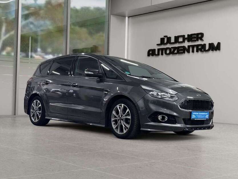 S-Max