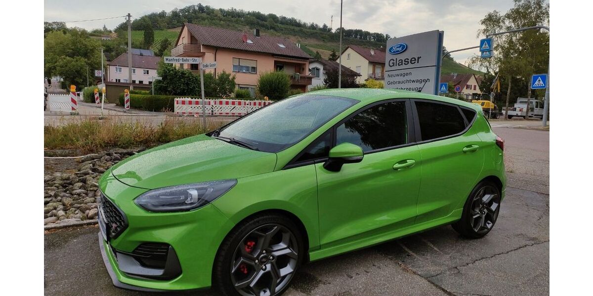 Ford Fiesta 43.300 km 21.990 &euro; Illingen - Schützingen 75428