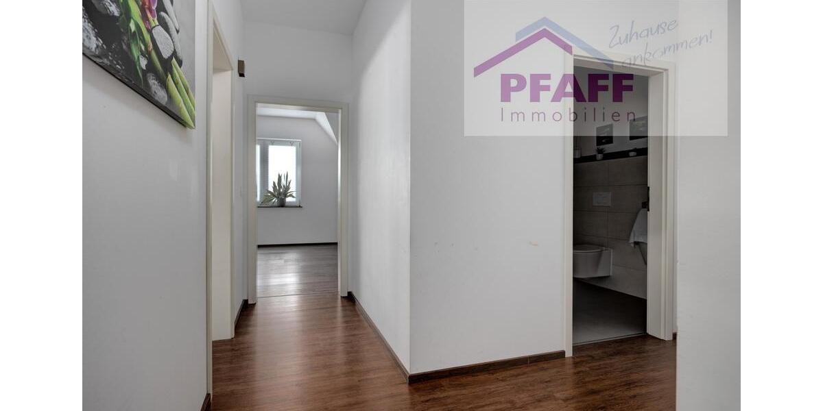 Dachgeschoßwohnung Engen - 4 Zimmer, 160 m&sup2;, 1.550&euro; | Angebot:26346887