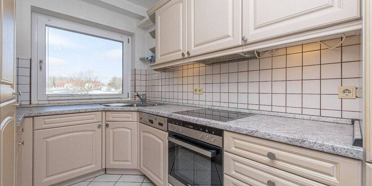 Etagenwohnung Rendsburg - 3 Zimmer, 90 m&sup2;, 150.000&euro; | Angebot:26082809