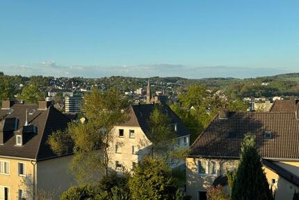 Großzügige zentrumsnahe FamilienWohnung mit Balkon in Olpe -117qm
