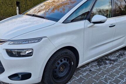 Citroen C4 Picasso 99.189 km 5.999 &euro; Dresden 01097
