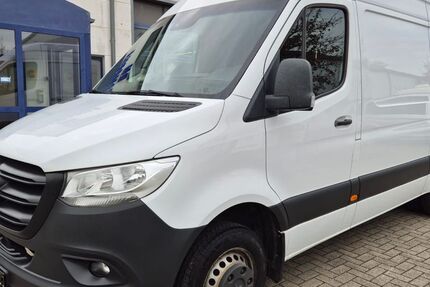 Mercedes-Benz Sprinter 178.000 km 28.560 &euro; Kiel 24145