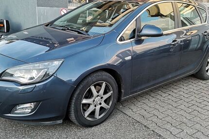 Opel Astra 176.000 km 4.900 &euro; Ofterdingen 72131