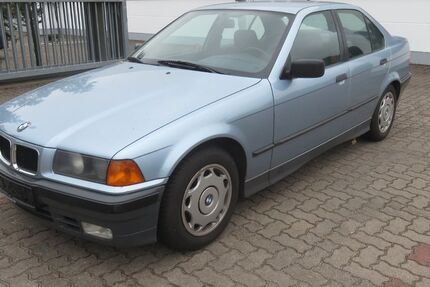 BMW 316 168.000 km 2.300 € Altlandsberg 15345