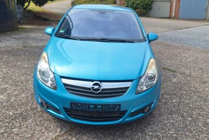 Opel Corsa 256.000 km 1.300 &euro; Bad Driburg 33014