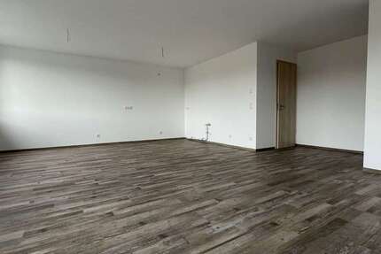 Wohnung zum Kaufen in Zwönitz 238.740 € 97.4 m² 2 zimmer