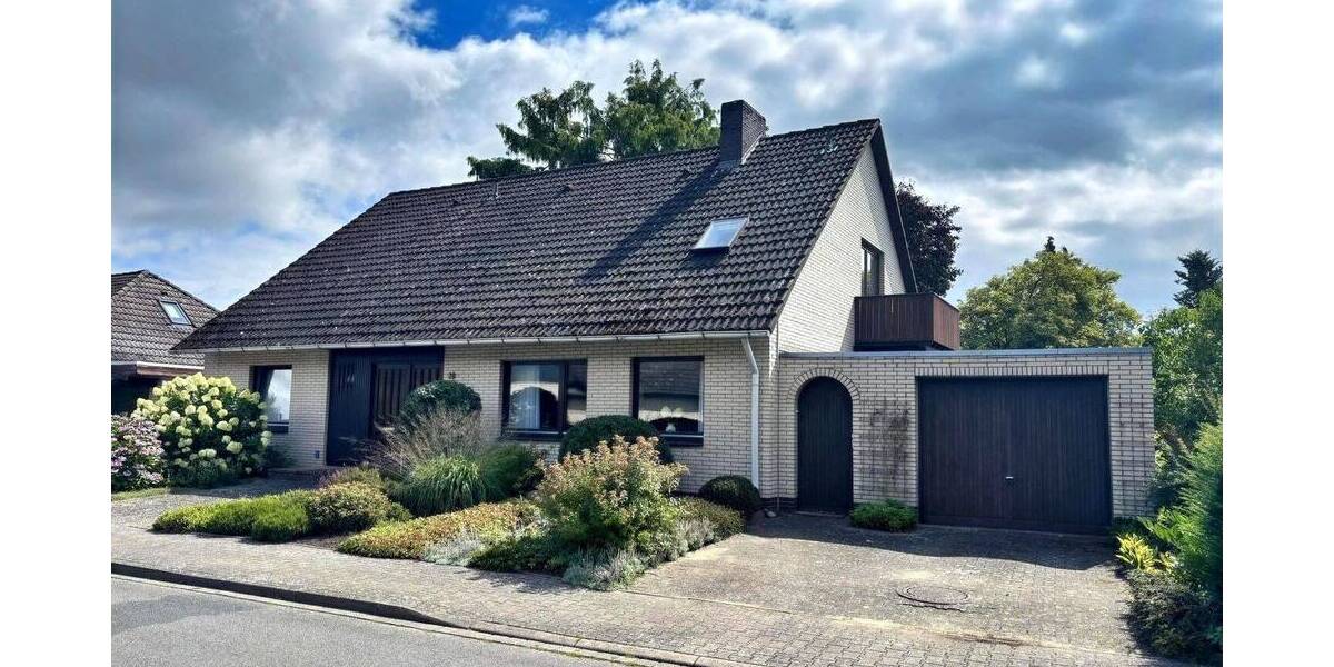 Einfamilienhaus Lüchow - 5 Zimmer, 210 m&sup2;, 349.000&euro; | Angebot:25190970