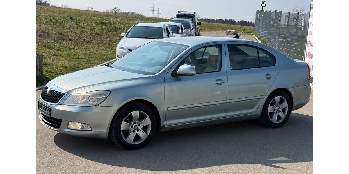 Skoda Octavia 368.000 km 3.650 &euro; Dotternhausen 72359
