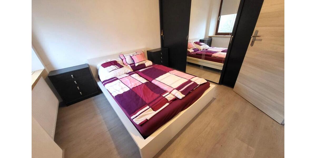 Mehrfamilienhaus, Wohnhaus Teunz - 9 Zimmer, 300 m&sup2;, 520.000&euro; | Angebot:27226370