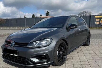 VW Golf 56.175 km 29.999 &euro; Halstenbek 25469